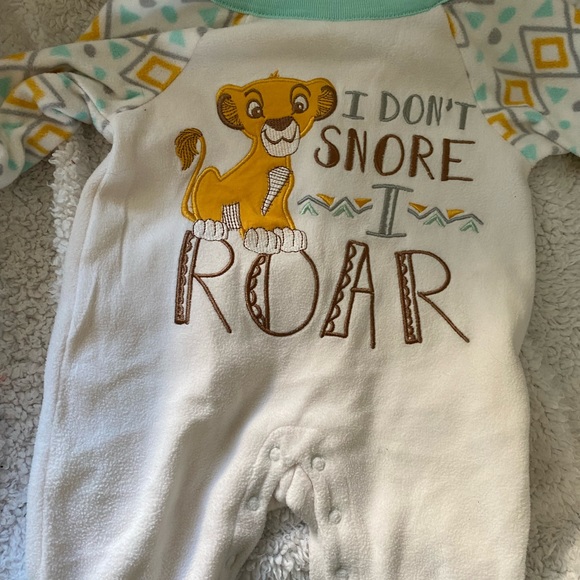 Disney Baby Dumbo and Simba Fleece Onsie set - Picture 5 of 7